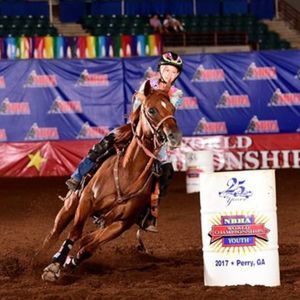 Meet your Posher, Candace